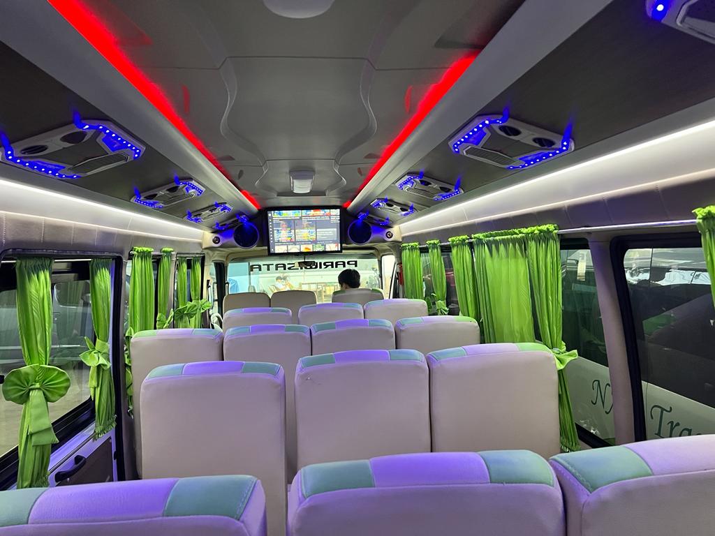 ISUZU ELF LONG 18-19 SEAT